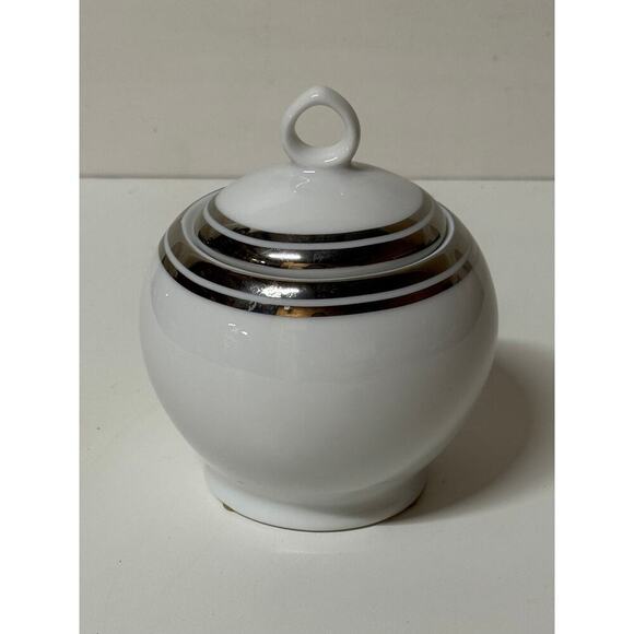 NEW Royal Doulton Pure Platinum Sugar Bowl - kk519 - Picture 1 of 3